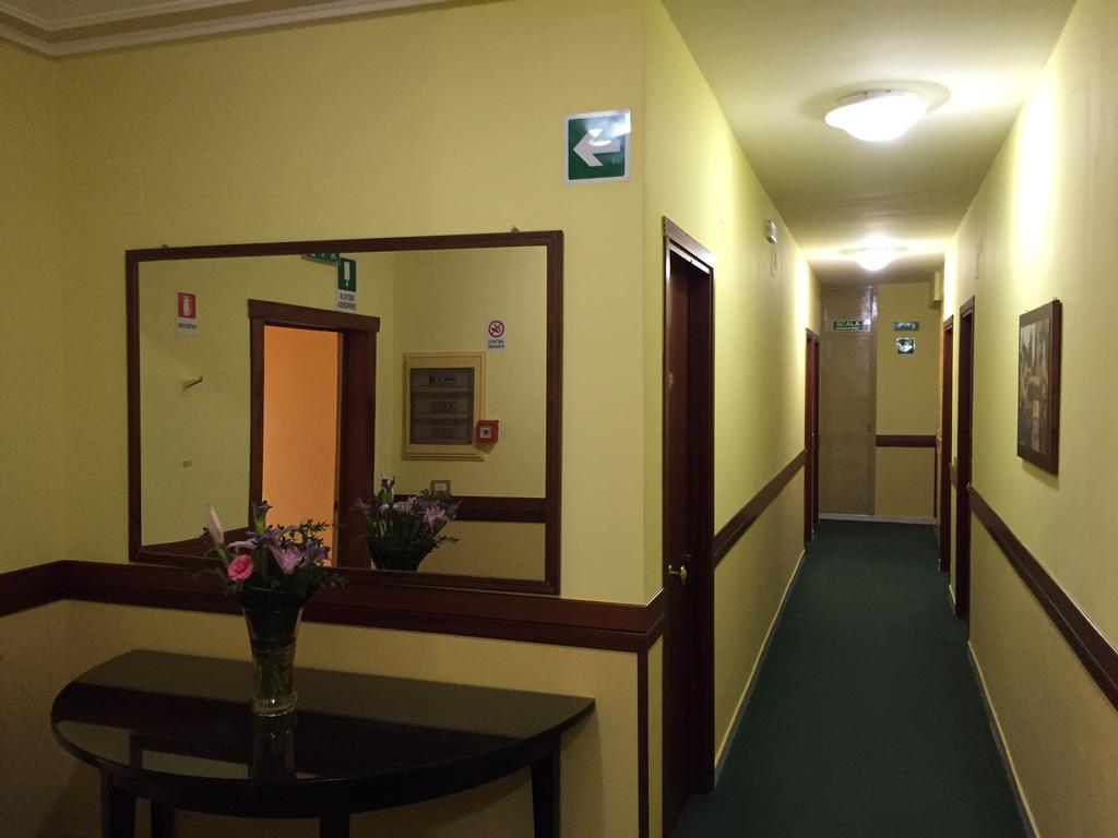 Cristal Hotel Manocalzati Экстерьер фото