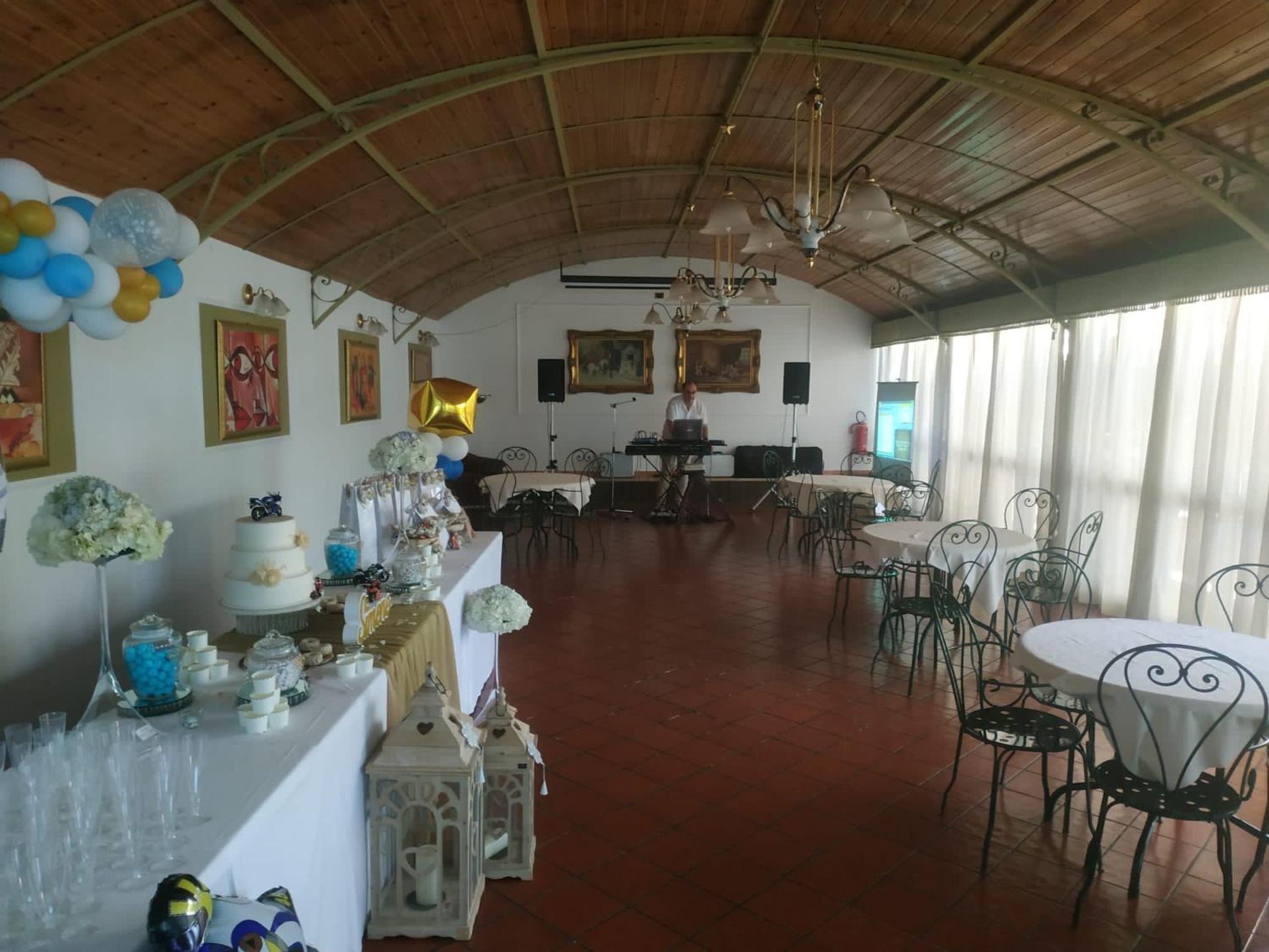 Cristal Hotel Manocalzati Экстерьер фото