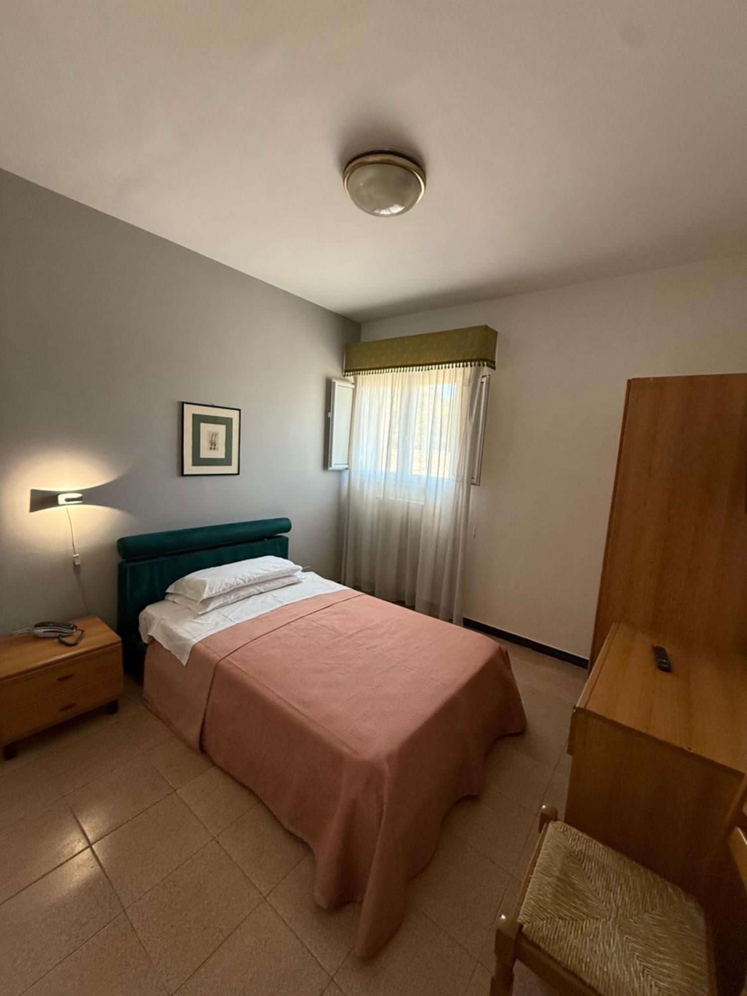 Cristal Hotel Manocalzati Экстерьер фото