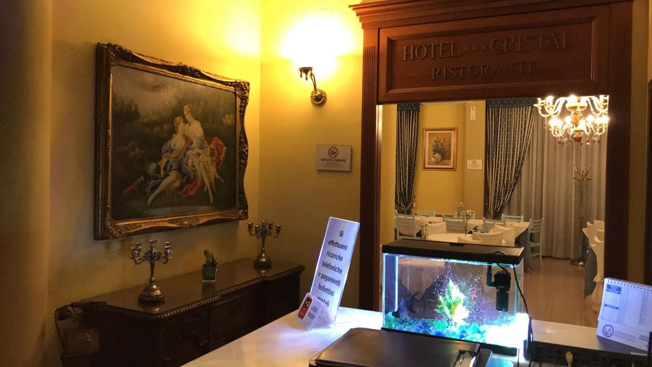Cristal Hotel Manocalzati Экстерьер фото